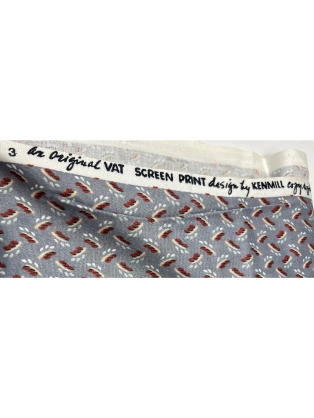 Drapery Kenmill Vat Screen Fabric Grey Floral 1/2 yard x 54